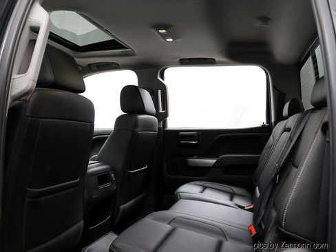 Used 2017 Chevrolet Silverado 1500 LTZ Z71 w/ LTZ Plus Package AWD/4WD image 14