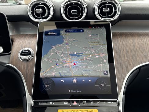Used 2026 Mercedes-Benz GLC 300 4MATIC image 20