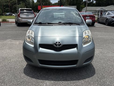 Used 2009 Toyota Yaris 4-Door Hatchback FWD image 8