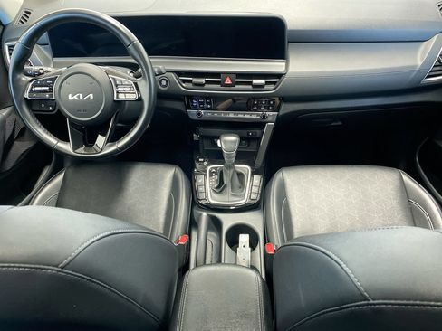 Used 2025 Kia Seltos EX w/ EX Sunroof Package FWD image 33