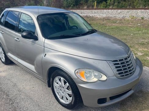 Used 2007 Chrysler PT Cruiser Touring w/ Fleet Value Group I image 2