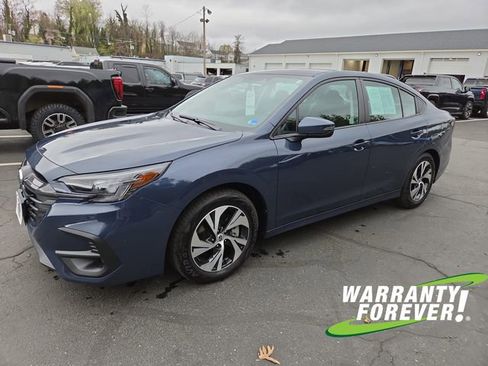 Certified 2025 Subaru Legacy Premium image 3