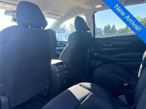 Certified 2025 Subaru Ascent Premium AWD/4WD image 10
