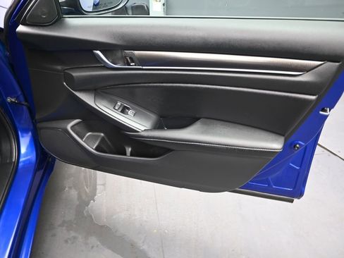 Used 2022 Honda Accord Sport image 22