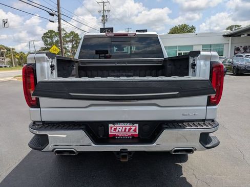 Used 2022 GMC Sierra 1500 SLT AWD/4WD image 14