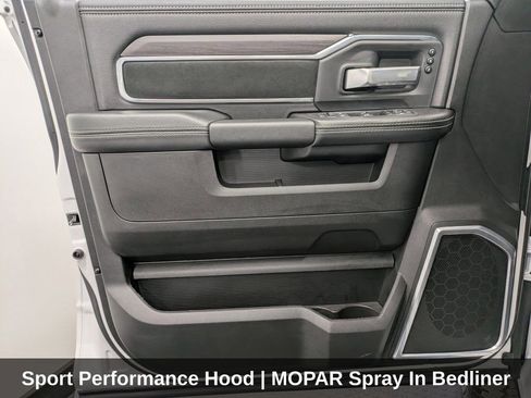 Used 2025 RAM 2500 Laramie w/ Night Edition image 10