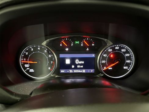 Used 2023 GMC Acadia SLT image 11