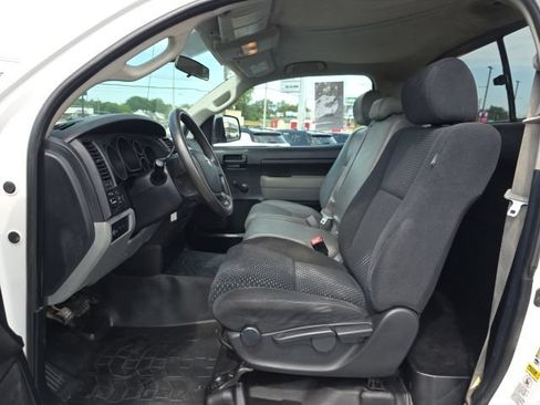 Used 2010 Toyota Tundra 4x4 Regular Cab Long Bed image 12
