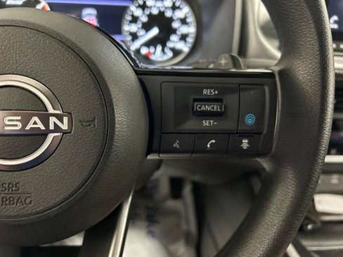 Used 2023 Nissan Rogue SV AWD/4WD image 26
