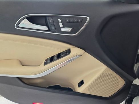 Used 2019 Mercedes-Benz GLA 250 image 20