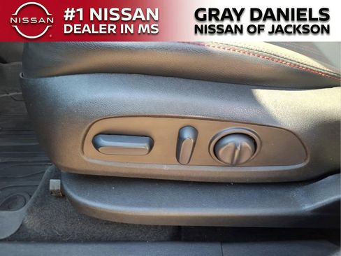 Used 2022 Chevrolet Equinox RS w/ LPO, Floor Liner Package AWD/4WD image 13