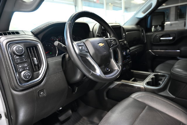 Used 2023 Chevrolet Silverado 3500 LTZ AWD/4WD image 21