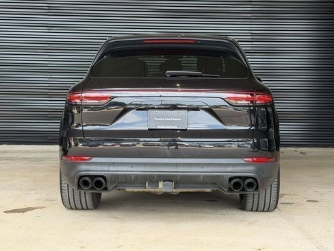 Certified 2020 Porsche Cayenne S AWD/4WD image 10