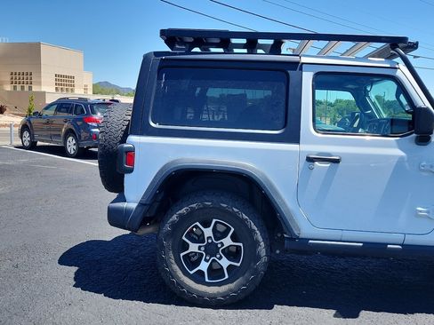 Used 2021 Jeep Wrangler Rubicon AWD/4WD image 5