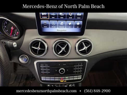 Used 2020 Mercedes-Benz GLA 250 4MATIC image 18