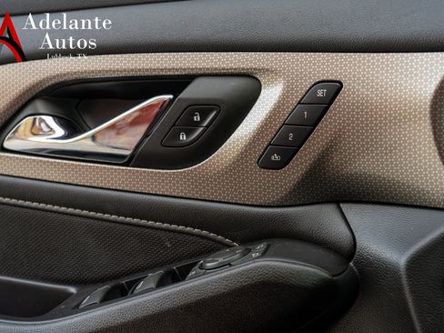 Used 2022 Chevrolet Traverse Premier image 27