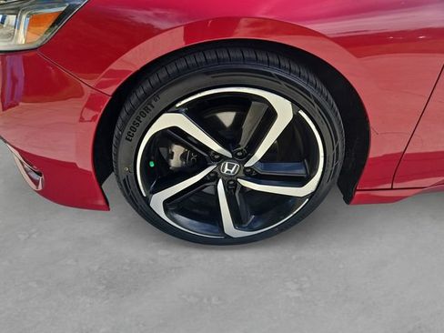 Used 2019 Honda Accord Sport image 10