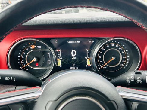 Used 2023 Jeep Wrangler Unlimited Rubicon w/ Xtreme 35 Tire Package image 15