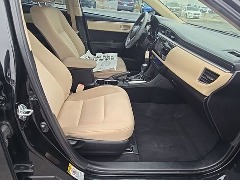 Used 2014 Toyota Corolla LE image 30