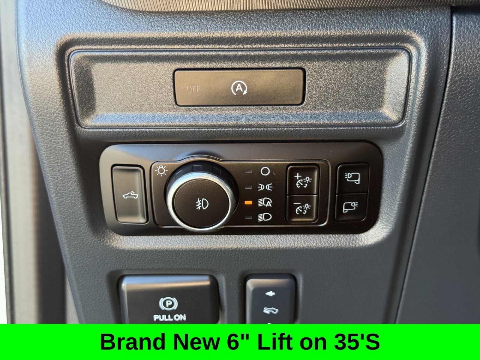 Used 2025 Ford F150 Lariat w/ Equipment Group 501A Mid AWD/4WD image 30