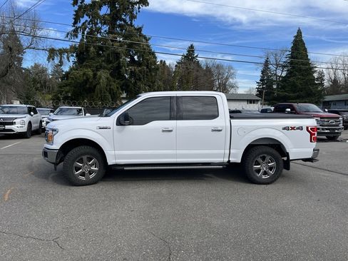 Used 2020 Ford F150 XLT w/ Equipment Group 302A Luxury image 4