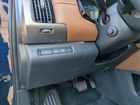 Certified 2024 Nissan Pathfinder Platinum w/ Cargo Package image 18