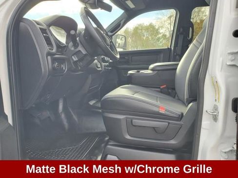 Used 2025 RAM 3500 Tradesman w/ Chrome Appearance Group image 9