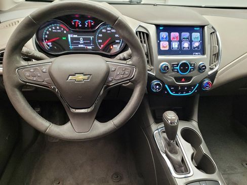 Used 2016 Chevrolet Cruze Premier FWD image 22