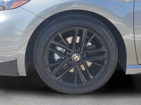 New 2026 Toyota Camry SE image 9