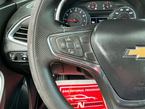 Used 2021 Chevrolet Malibu LT image 26