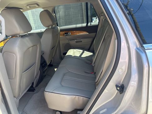 Used 2013 Lincoln MKX AWD image 13