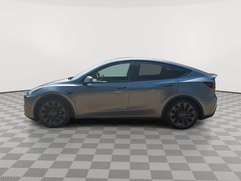Used 2025 Tesla Model Y Performance AWD/4WD image 8