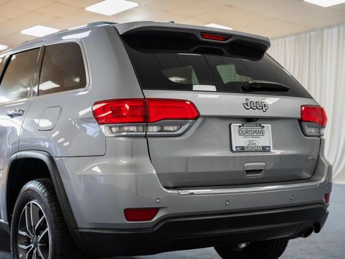 Used 2019 Jeep Grand Cherokee Limited w/ Luxury Group II RWD image 6