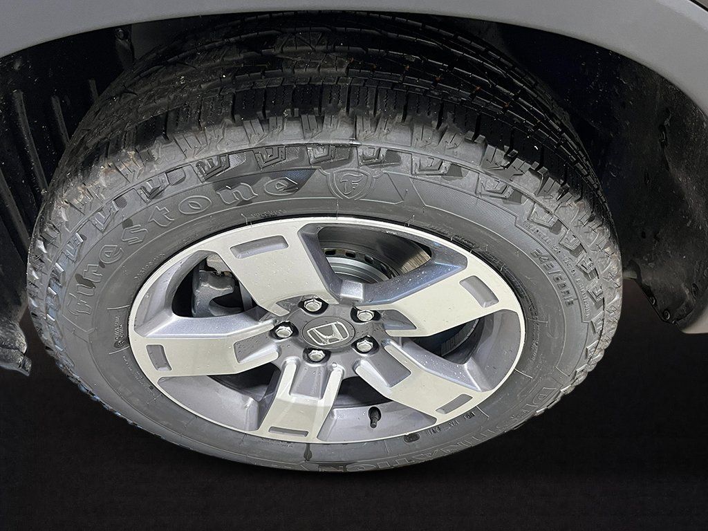 Used 2025 Honda Ridgeline RTL image 11