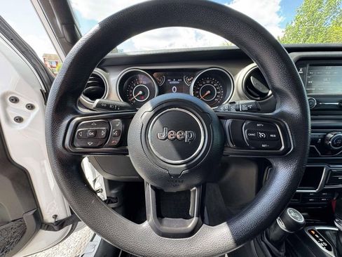 Used 2018 Jeep Wrangler Unlimited Sport AWD/4WD image 17