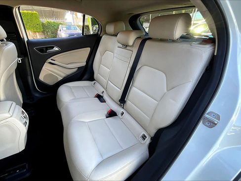 Used 2018 Mercedes-Benz GLA 250 image 20