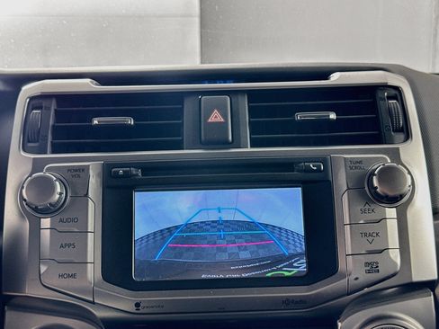 Used 2015 Toyota 4Runner SR5 RWD image 22