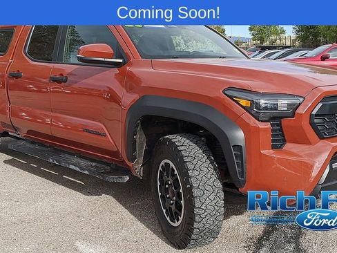Used 2025 Toyota Tacoma TRD Off-Road w/ TRD Off Road Upgrade Package AWD/4WD image 1