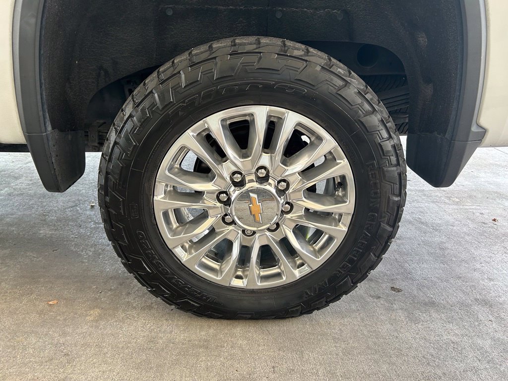 Used 2021 Chevrolet Silverado 2500 High Country w/ Z71 Off-Road Package AWD/4WD image 23