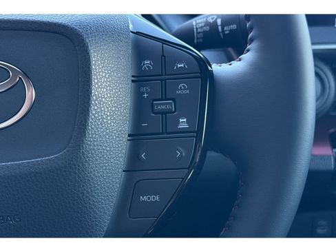 New 2026 Toyota Prius Plug-In Hybrid FWD image 27