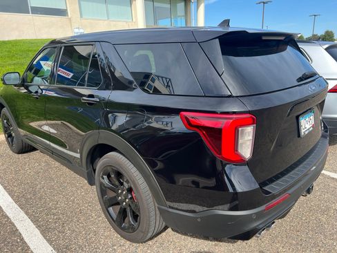 Used 2021 Ford Explorer ST w/ Equipment Group 401A AWD/4WD image 7