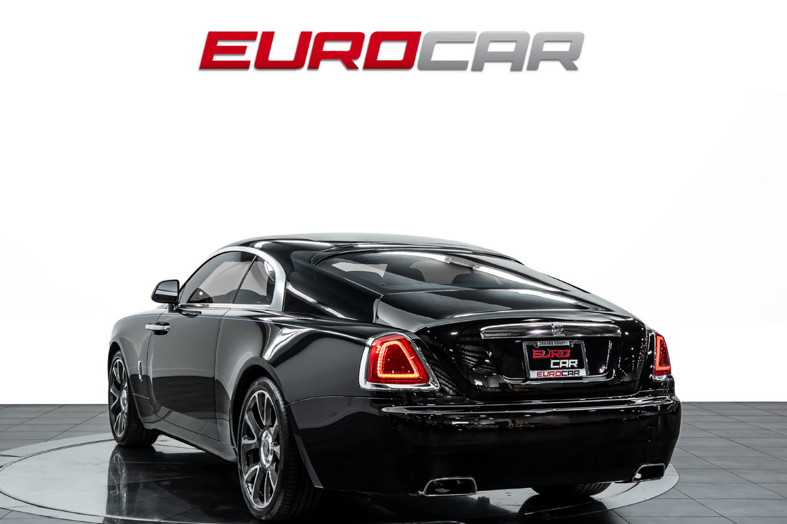 Used 2020 Rolls-Royce Wraith RWD image 3