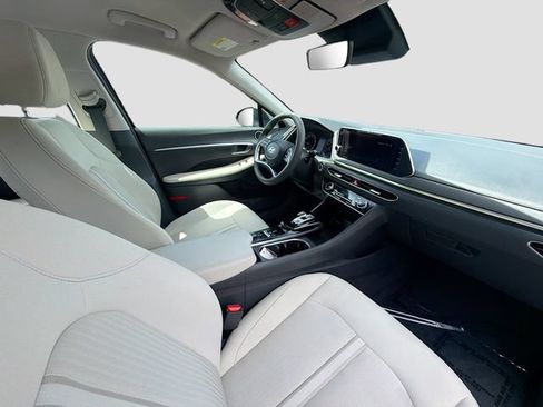 Used 2023 Hyundai Sonata SEL w/ Preferred Accessory Package FWD image 26