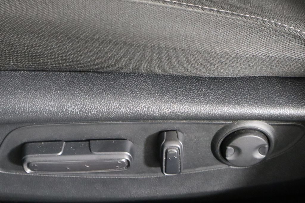 Used 2025 Honda Accord Sport image 22