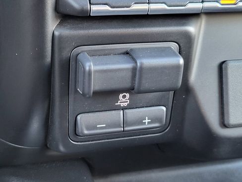 Used 2021 GMC Sierra 1500 Elevation w/ Preferred Package image 32