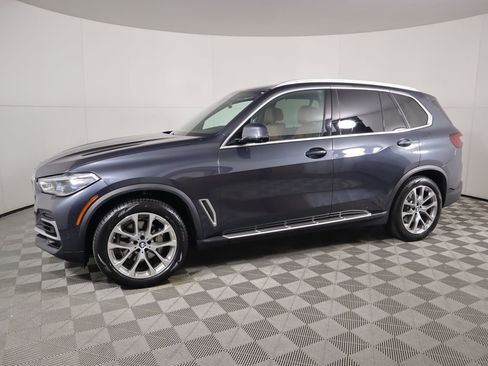 Used 2022 BMW X5 xDrive40i w/ Executive Package image 8