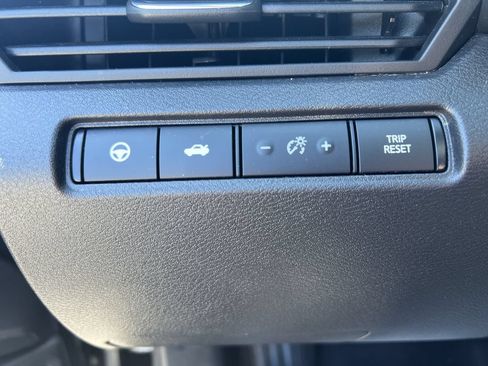 Used 2023 Nissan Altima 2.5 SL FWD image 16