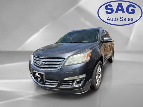 Used 2013 Chevrolet Traverse LTZ FWD image 5