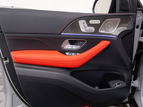 New 2026 Mercedes-Benz GLE 63 AMG S image 15