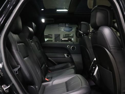 Used 2019 Land Rover Range Rover Sport HSE image 20